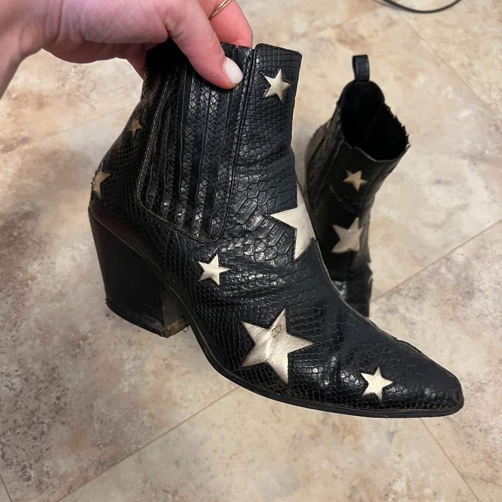 Betsey Johnson Edison Black Star Ankle bootie